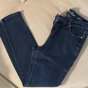 Gloria Vanderbilt Inc. Jeans